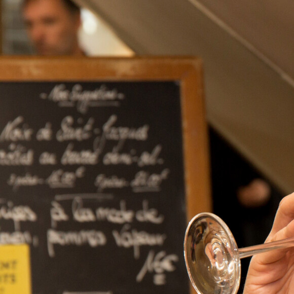 Exclusif - Cyril Lignac - Mois des produits Tripiers à Paris dans le restaurant de Christian Constant à Paris le 3 novembre 2015