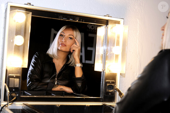 Exclusif - Rendez-vous avec Aurélie Dotremont lors du tournage de l'émission " Le Debrief " pour la chaîne "Non Stop People" à Paris, le 4 décembre 2019. © Cédric Perrin/Bestimage