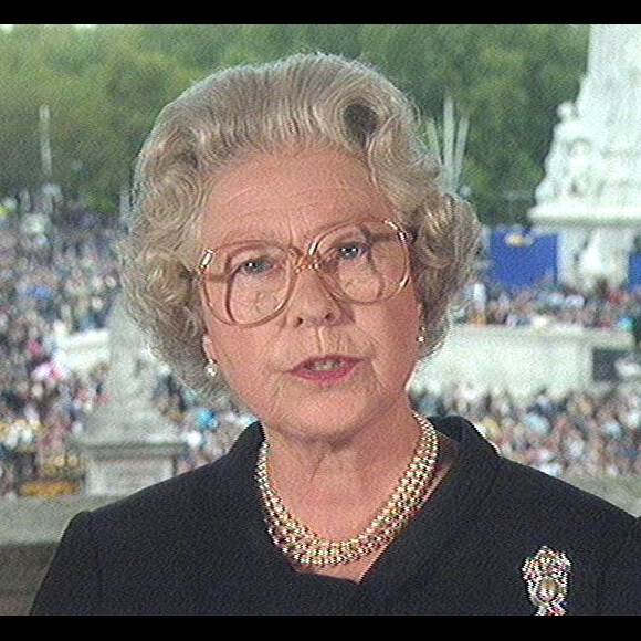 Allocution télévisée de la reine Elizabeth à Londres en 1997.