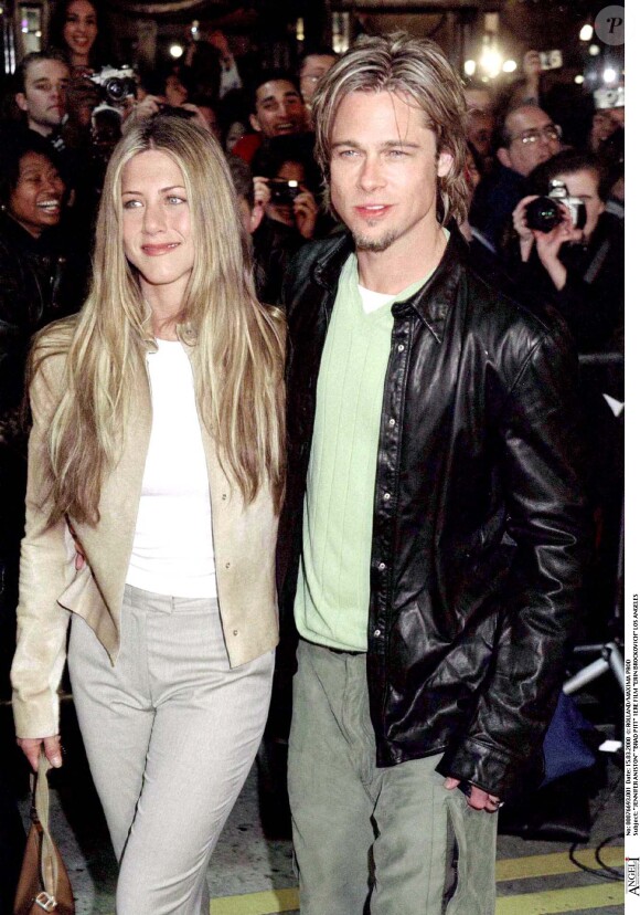 Jennifer Aniston et Brad Pitt à Los Angeles, le 15 mars 2000.