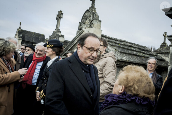 François Hollande - Commémoration de la mort de François Mitterrand à Jarnac. Le 8 janvier 2020 © Renaud Joubert / Panoramic / Bestimage