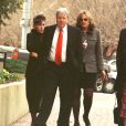 Linda Tripp avait enregistré les confidences de Monica Lewinsky, à l'insu de la jeune femme, jouant un rôle clé dans l'enquête qui a conduit au procès en destitution de Bill Clinton. Ici à Arlington, en 1999.
