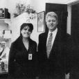 Bill Clinton et Monica Lewinsky le 17 novembre 1995, peu de temps après le début de leur liaison.