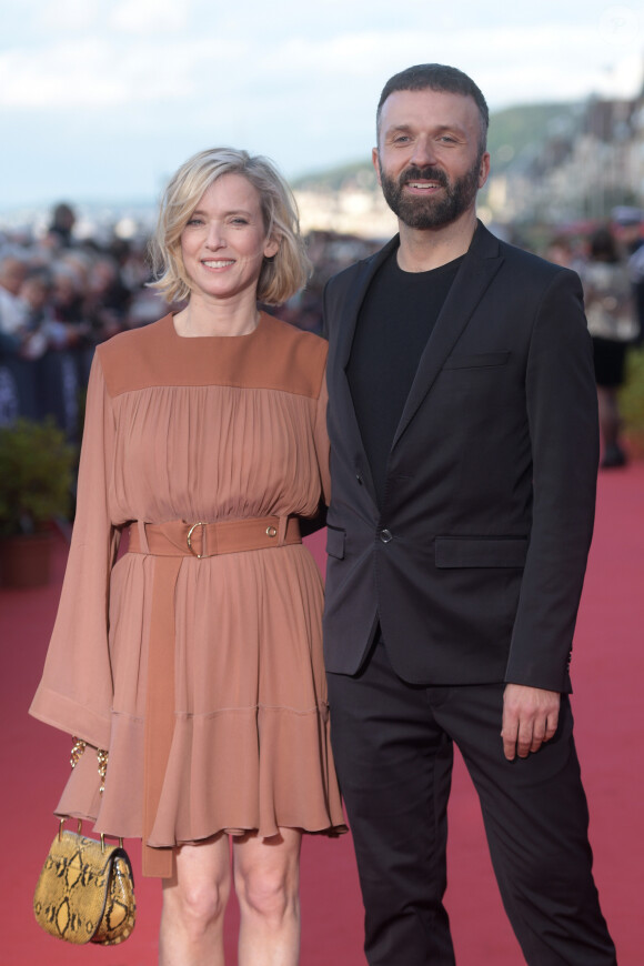 Léa Drucker - Arrivée des people à la cérémonie de clôture du 33ème Festival du Film Romantique de Cabourg, le 15 juin 2019. © Giancarlo Gorassini/Bestimage