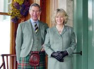 Charles et Camilla : Pour leurs 15 ans, ils refont la photo de leurs fiançailles