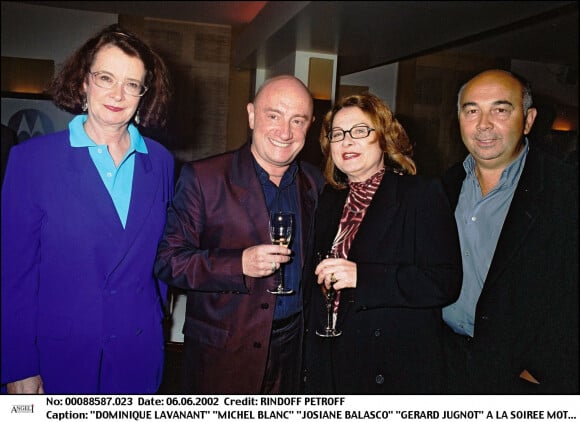Dominique Lavanant, Michel Blanc, Josiane Balasko et Gérard Jugnot en 2002 en soirée.
