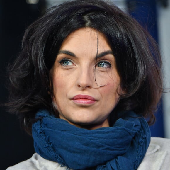 Pauline Delpech lors du rassemblement citoyen organisé dans le cadre de la "9e Journée mondiale pour le droit de mourir dans la dignité", place de la République à Paris, le 2 novembre 2016. © Lionel Urman/Bestimage