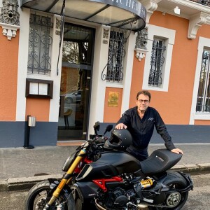 Michel Sarran devant son restaurant, le 24 janvier 2020