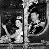 La reine Elizabeth, et son mari le prince Philip, le jour de son couronnement en l'Abbaye de Westminster, à Londres en 1953.