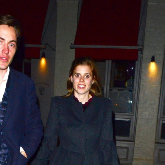 Exclusif - La princesse Béatrice d'York et son compagnon, l'homme d'affaires Edoardo Mapelli Mozzi quittent le restaurant italien "Wild Tavern" à Londres, le 27 février 2020.