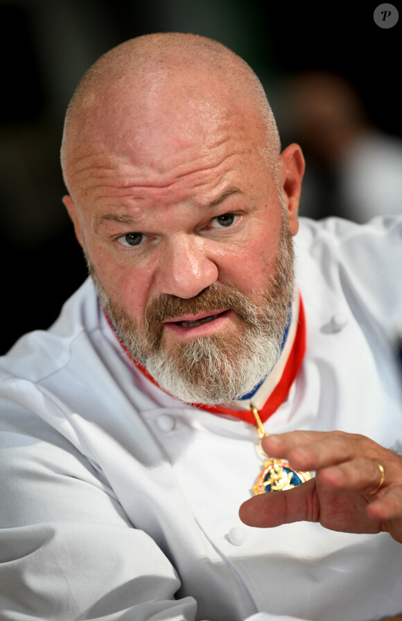Exclusif - Philippe Etchebest préside le salon français de la restauration "Expotel" à Bordeaux. Il dirige aussi la journée des chefs et sa compétion regroupant 22 Etoiles sur l'évènement, le 25 Novembre 2019. © Patrick Bernard/ Bestimage