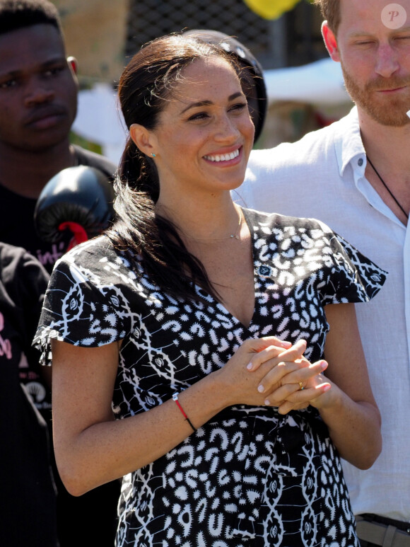 Meghan Markle, duchesse de Sussex, en visite dans le township de Nyanga, Afrique du Sud. Le 23 septembre 2019.