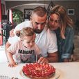 Luka Karabatic, Jeny Priez et leur fille Deva. Avril 2020.