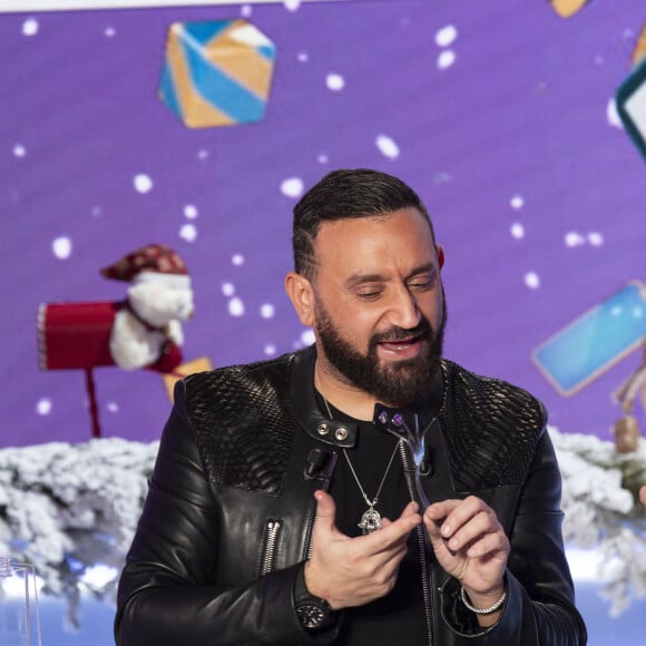 Exclusif - Cyril Hanouna - Emission TPMP (Touche pas à mon poste !) à Boulogne-Billancourt le 18 décembre 2019. Régine sort son coffret De la p'tite poule à La Grande Zoa. © Jack Tribeca/Bestimage