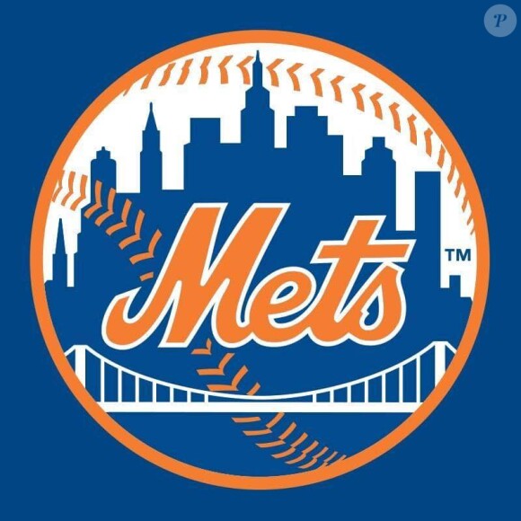 Jennifer Lopez et son fiancé Alex Rodriguez envisageraient d'acheter l'équipe de baseball des New York Mets. Octobre 2019.