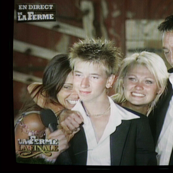 Archives - Nathalie Marquay, Jordy, Joanna Roziak et Daniel Ducruet - Jordy remporte la 2e édition de "La Ferme Célébrités". Le 28 juin 2005.