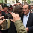 Jean-Pierre Pernaut lors du tournage de l'émission "Votre plus beau marché de France" à Montbrison le 14 juin 2019. © Frédéric Chambert / Panoramic / Bestimage 14/06/2019 - Montbrison