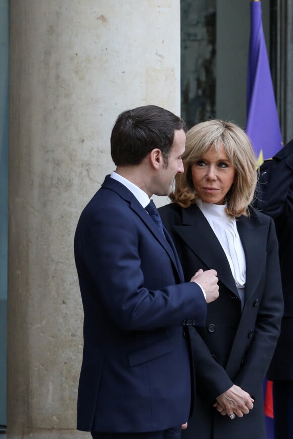 Le président Emmanuel Macron, la première dame Brigitte Macron - Le roi et la reine d'Espagne arrivent au palais de l'Elysée à Paris pour un déjeuner avant la cérémonie à l'occasion de la première journée nationale d'hommage aux victimes du terrorisme le 11 mars 2020. © Stéphane Lemouton / Bestimage