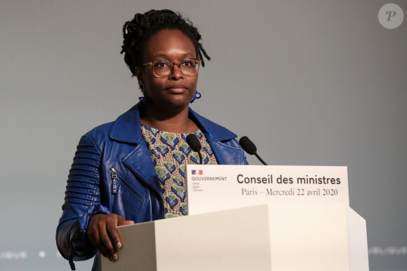 Sibeth Ndiaye, porte-parole du gouvernement lors du compte-rendu du conseil des ministres du 22 avril 2020, à Marigny, dépendance du palais de l'Elysée, Paris, France. © Stéphane Lemouton / Bestimage