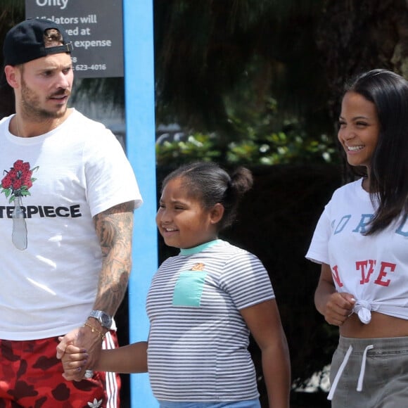 Matt Pokora, sa compagne Christina Milian enceinte et sa fille Violet Nash - Enceinte et radieuse, C.Milian se rend au glacier McConnell avec compagnon M.Pokora et sa fille V.Nash pour le goûter après avoir acheté des vêtements pour bébés. Los Angeles, le 3 août 2019.