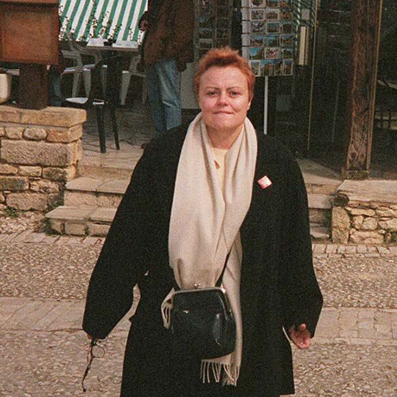 Muriel Robin - Tournage du film "Les couloirs du temps : Les Visiteurs 2" à Beynac. Le 20 mars 1997.