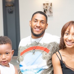 Estelle Mossely, Tony Yoka et leur fils Ali, ici à Marseille en août 2019 lors du 2e anniversaire d'Ali, ont accueilli le 7 mai 2020 le nouveau membre de la famille, Magomed, second fils du couple de champions.