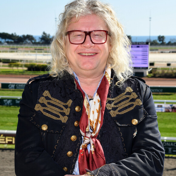 EXCLUSIF - Pierre-Jean Chalençon - Journée caritative au profit de la Fondation Claude Pompidou à l'Hippodrome de la Côte d'Azur à Cagnes-sur-Mer, le 22 février 2020. © Bruno Bebert / LMS / Bestimage