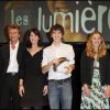 Philippe Caroit, Zabou Breitman, son fils Antonin Chalon et Alysson Paradis - 16e cérémonie du Prix Lumières en 2011, à Paris.