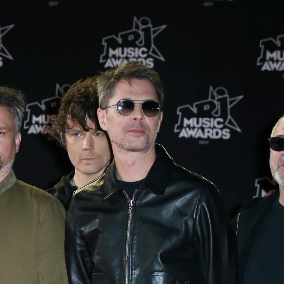 Nicola Sirkis et le groupe Indochine - 19ème édition des NRJ Music Awards à Cannes le 4 novembre 2017. © Dominique Jacovides/Bestimage