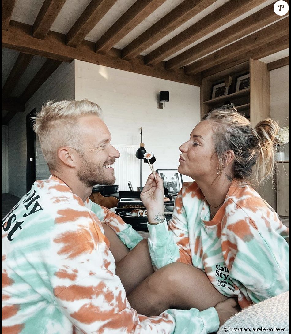 Aurélie Van Daelen Et Nicolas Aurélie Van Daelen (Secret Story) avec son chéri Nicolas Godart sur  Instagram - 2020 - Purepeople