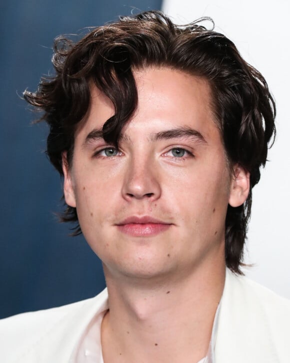 Cole Sprouse - People à la soirée "Vanity Fair Oscar Party" après la 92e cérémonie des Oscars 2020 au Wallis Annenberg Center for the Performing Arts à Los Angeles, le 9 février 2020.