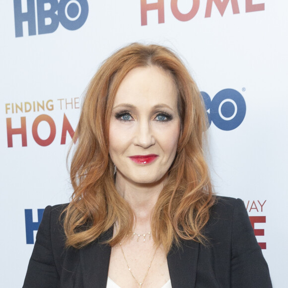 J.K Rowling - Première de Finding the Way Home à New York le 11 décembre 2019.