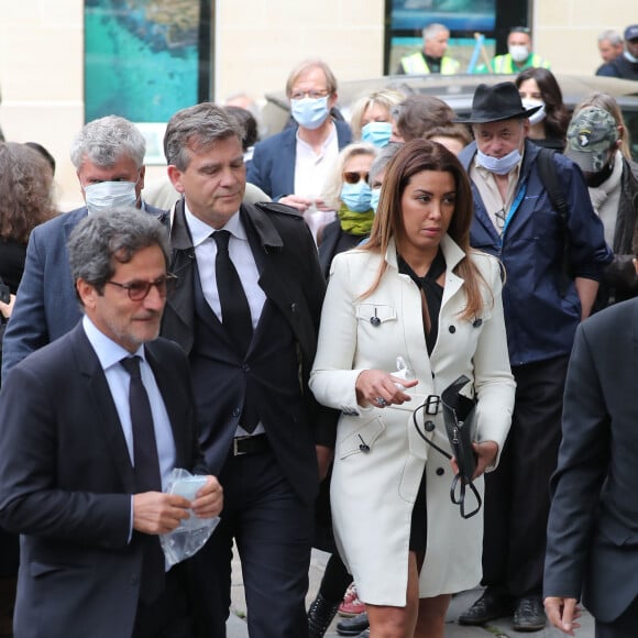 Arnaud Montebourg et sa compagne Amina Walter - Hommage à Guy Bedos en l'église de Saint-Germain-des-Prés à Paris le 4 juin 2020.