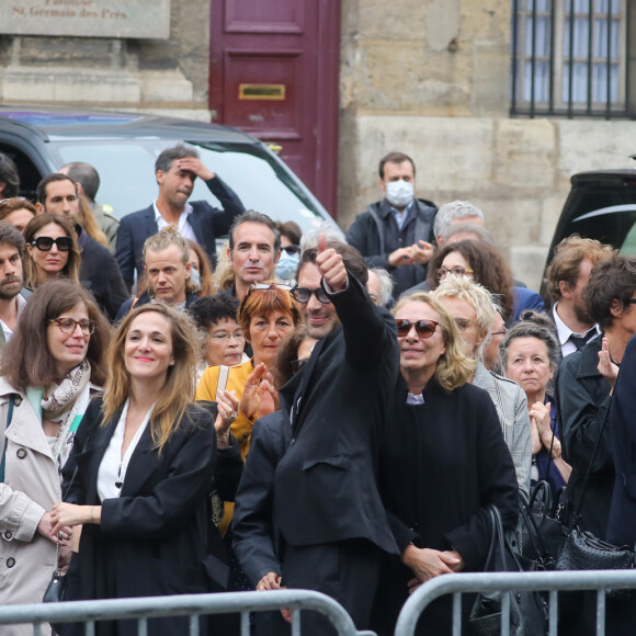 Muriel Robin - Hommage à Guy Bedos en l'église de Saint-Germain-des-Prés à Paris le 4 juin 2020.