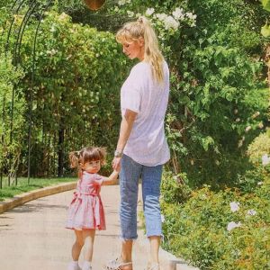 Adriana Karembeu et sa fille Nina, sur Instagram, le 7 juin 2020.