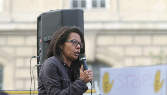 Audrey Pulvar lors d'une manifestation contre le racisme et les violences policières place de la République à Paris le 9 juin 2020. © Panoramic / Bestimage