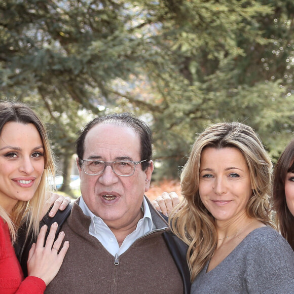 Patrick Puydebat, Julie Chevalier, Jean-Luc Azoulay , Laure Guibert, Elsa Esnoult, Sébastien Roch lors d'un rendez-vous avec les acteurs de la série "Les mystères de l'amour" lors du 21ème Festival des créations Télévisuelles de Luchon le 9 février 2019. © Patrick Bernard / Bestimage