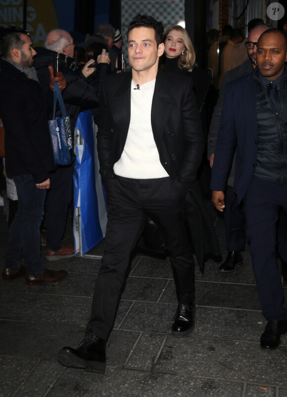 Rami Malek - Les acteurs du nouveau James Bond 'No Time To Die' arrivent dans les studios de l'émission 'Good Morning America' à New York, le 4 décembre 2019.