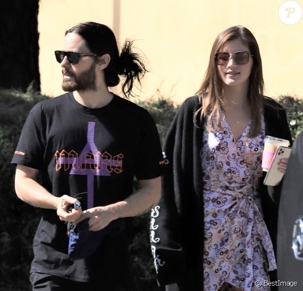 Exclusif - Jared Leto est allé déjeuner avec Valery Kaufman et sa mère C. Leto chez Joan's On Third à Los Angeles, le 17 février 2020