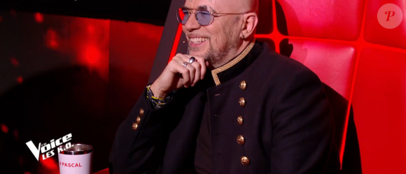 Pascal Obispo lors de l'épreuve des K.O dans "The Voice". Émission du samedi 18 avril 2020, TF1.