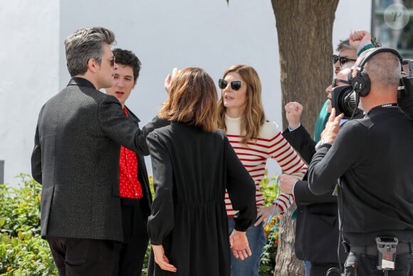 Chiara Mastroianni et Benjamin Biolay sur la Croisette lors du 72e Festival International du Film de Cannes, le 20 mai 2019.