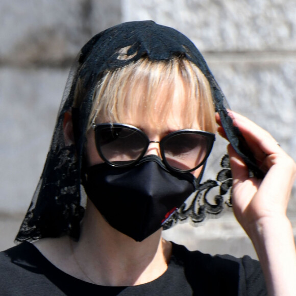 La princesse Charlène de Monaco - Obsèques de la baronne Elizabeth-Ann de Massy (Elisabeth Anne), cousine du prince Albert II en la cathédrale Notre-Dame-Immaculée de Monaco le 17 juin 2020. © Bruno Bebert / Bestimage