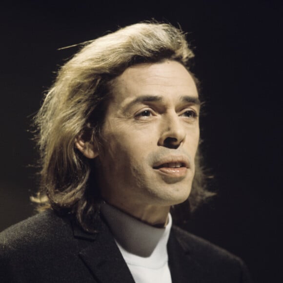 Archives - Jacques Brel sur le plateau de l'émission "Aimez-vous la musique". Le 17 février 1969 © Bernard Leguay via Bestimage