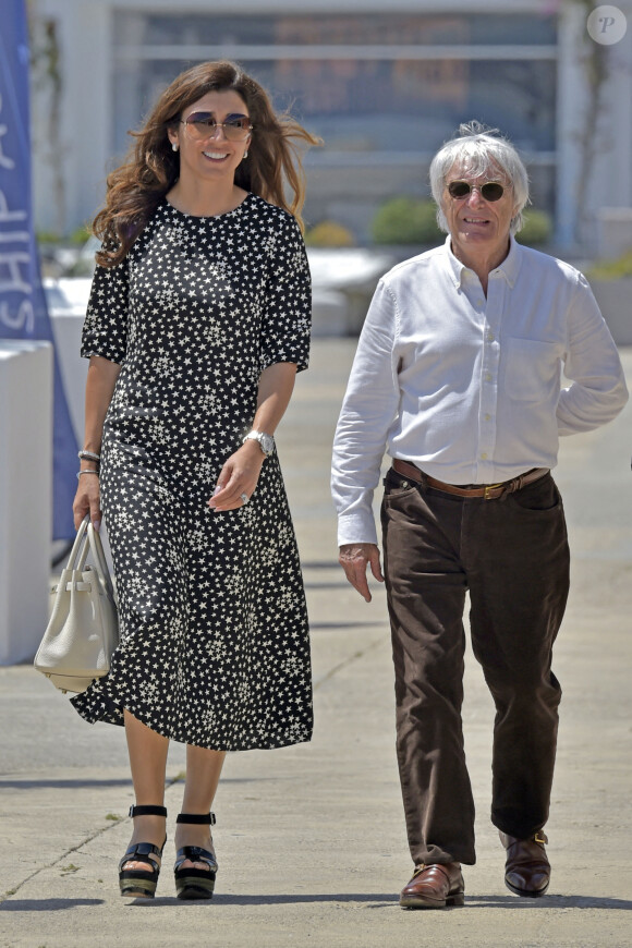 Bernie Ecclestone et sa femme Fabiana Flosi profitent de leurs vacances après un déjeuner au Harbourà Ibiza, le 15 juin 2017.