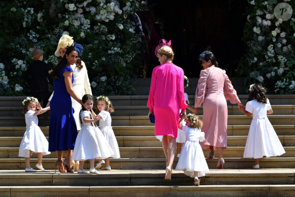 Kate Middleton, Jessica Mulroney (en bleu) et les demoiselles d'honneur lors du mariage du prince Harry et Meghan Markle au château de Windsor, le 19 mai 2018.