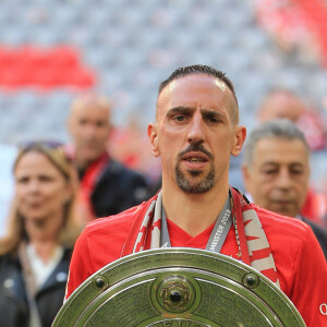 Franck Ribéry - Franck Ribéry célèbre le titre de champion d'Allemagne et son dernier match sous les couleurs du Bayern de Munich le 18 Mai 2019.