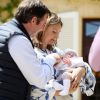 Le grand-duc héritier Guillaume de Luxembourg et la grande-duchesse héritière Stéphanie avec leur fils le prince Charles, né en mai 2020. Photo diffusée par la cour grand-ducale le 13 juillet 2020 avec leur message de remerciement. © Cour grand-ducale/Sophie Margue