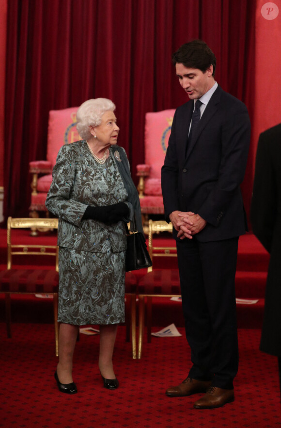 La reine Elizabeth II d'Angleterre et Justin Trudeau, Premier ministre canadien - La reine Elizabeth II d'Angleterre donne une réception à Buckingham Palace à l'occasion du Sommet de l'Otan à Londres, le 3 décembre 2019.