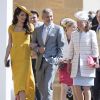 George Clooney et sa femme Amal Alamuddin Clooney, Tom Hardy - Les invités à la sortie de la chapelle St. George au château de Windsor, Royaume Uni, le 19 mai 2018.