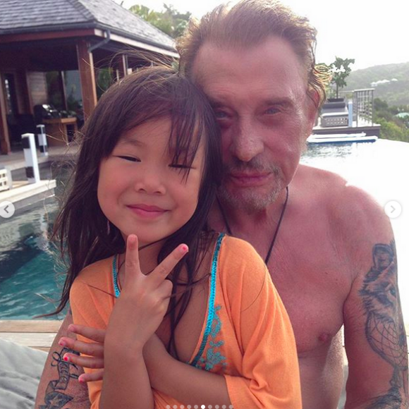 Joy Hallyday a fêté ses 11 ans, le 27 juillet 2019. Laeticia Hallyday a ouvert l'album de famille sur Instagram.